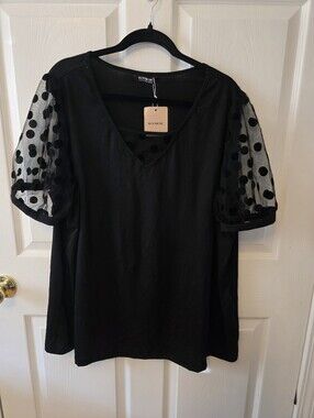 NWT BloomChic Black Polka Dot Sheer Sleeve V-Neck Top 22-24